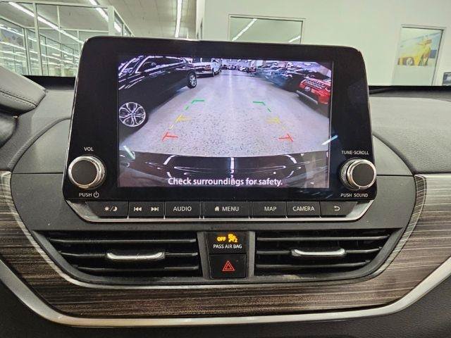 Used 2019 Nissan Altima 2.5 SL FWD image 17