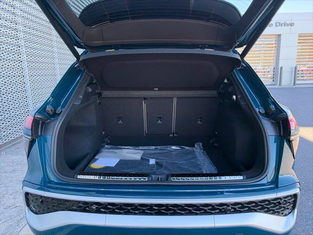 New 2026 Audi Q3 quattro 2.0T AWD/4WD image 24