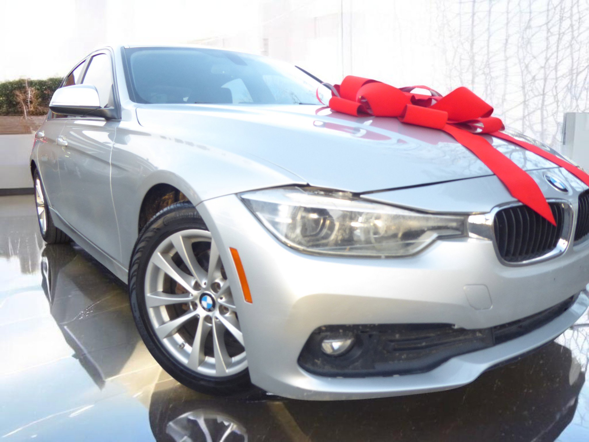 Used 2018 BMW 320i xDrive Sedan