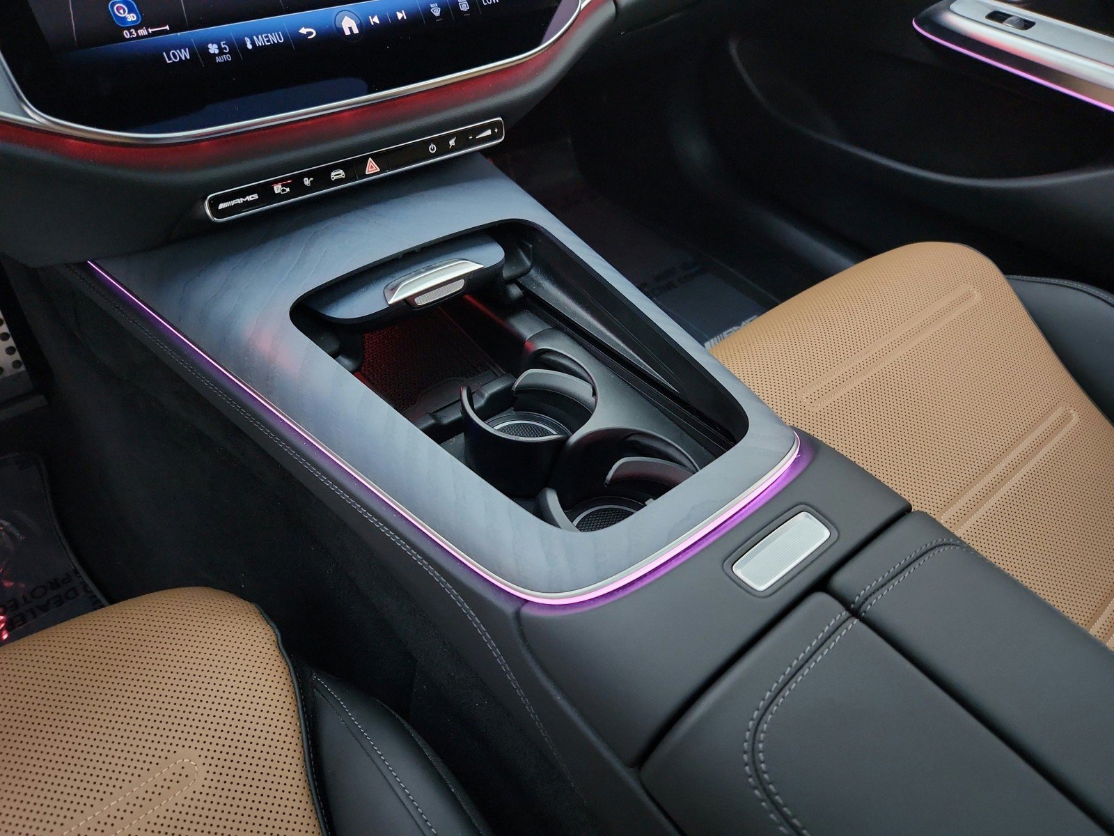 Certified 2025 Mercedes-Benz E 53 AMG e 4MATIC Sedan image 21