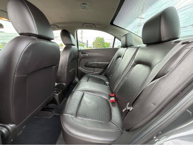 Used 2020 Chevrolet Sonic Premier FWD image 18