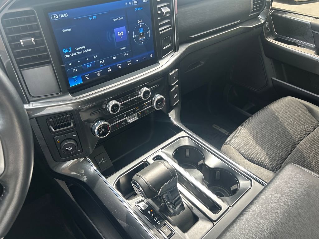 Used 2022 Ford F150 XLT w/ Equipment Group 302A High AWD/4WD image 17