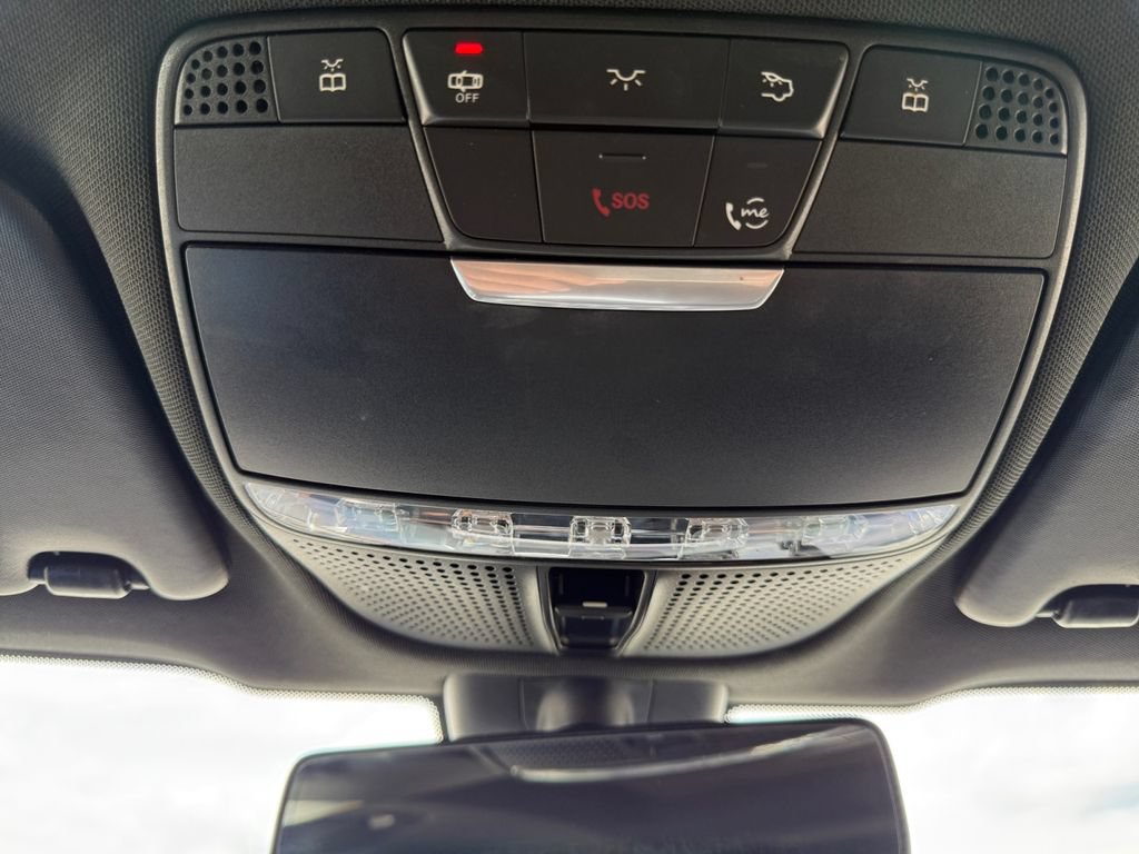 Used 2020 Mercedes-Benz GLC 300 4MATIC image 15
