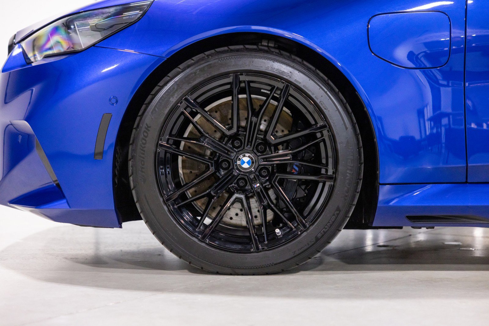 Used 2025 BMW M5 w/ Executive Package AWD/4WD image 19