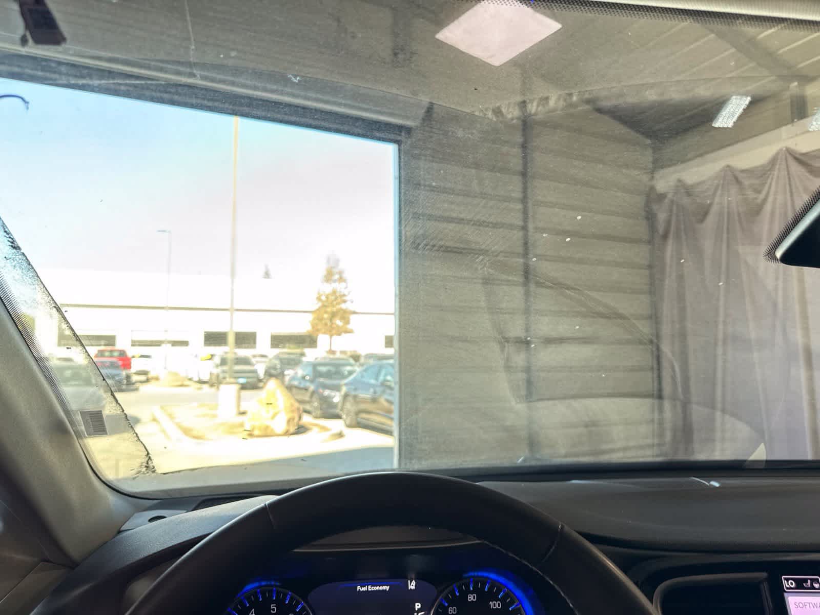 Used 2023 Chrysler Pacifica Touring-L FWD image 23