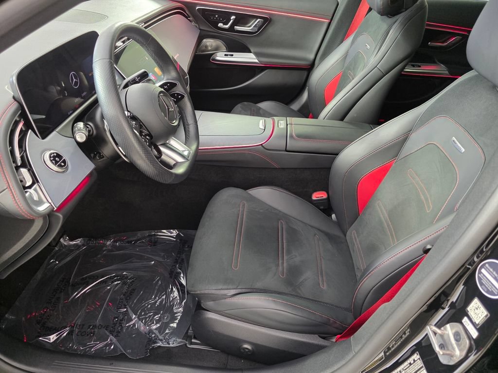 Certified 2025 Mercedes-Benz E 53 AMG e 4MATIC Sedan image 9