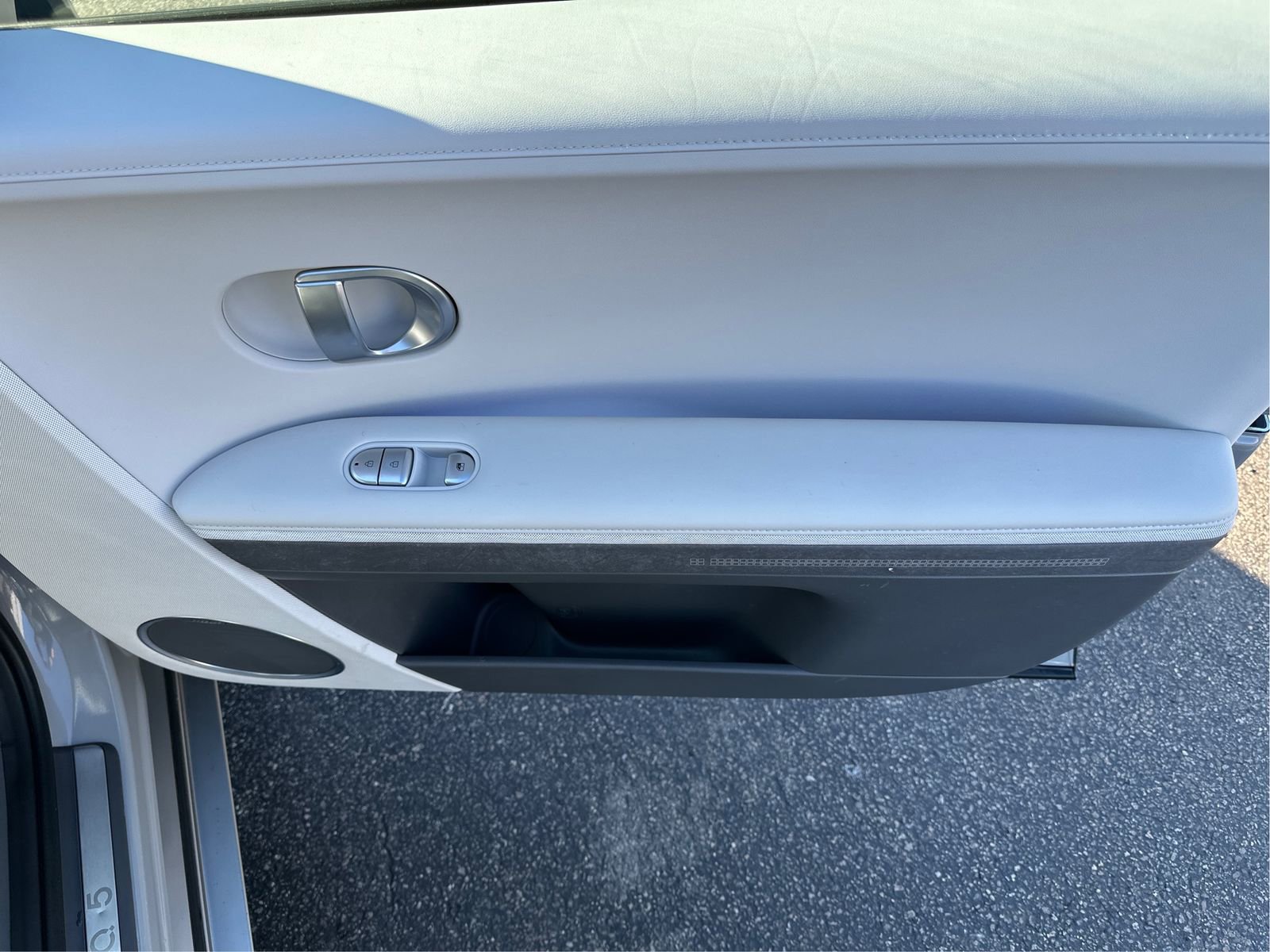 Certified 2024 Hyundai Ioniq 5 Limited AWD/4WD image 22