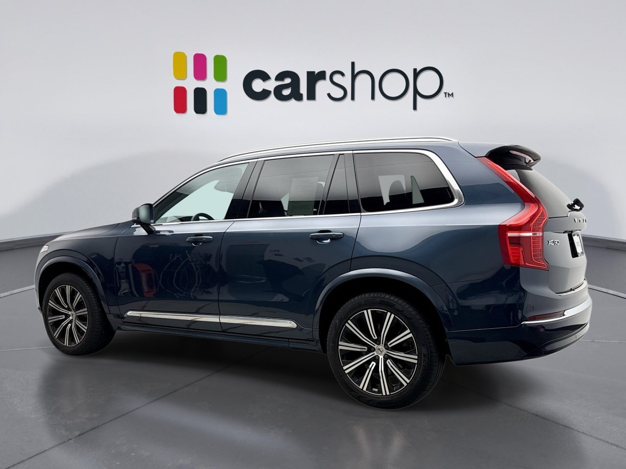 Used 2024 Volvo XC90 B5 Plus AWD/4WD image 3