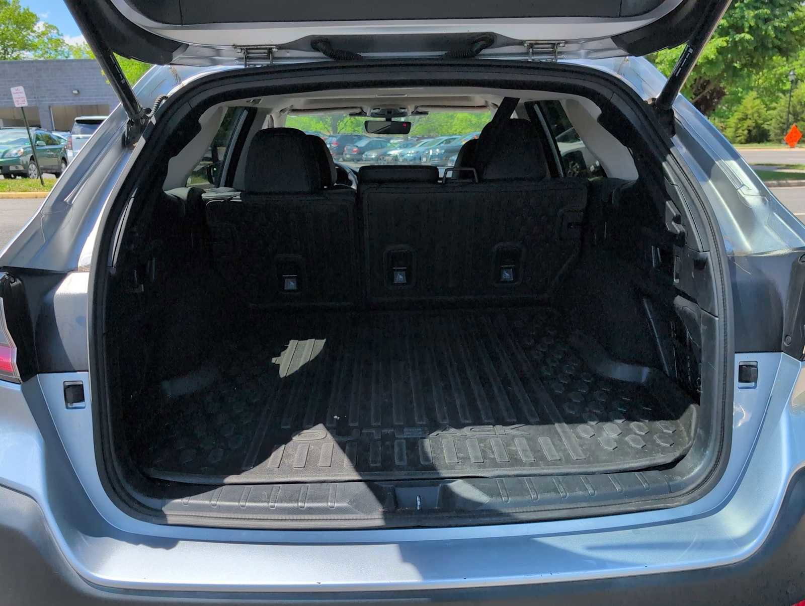 Used 2023 Subaru Outback Limited XT AWD/4WD image 33