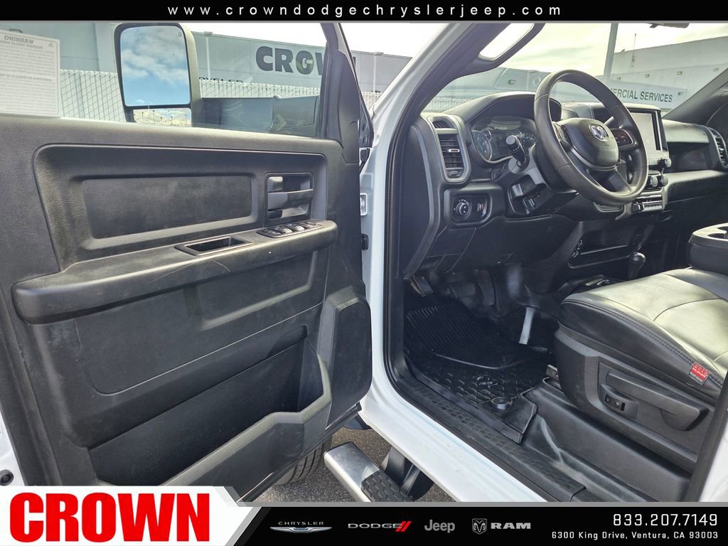 Used 2021 RAM 5500 Tradesman w/ Chrome Appearance Group AWD/4WD image 29
