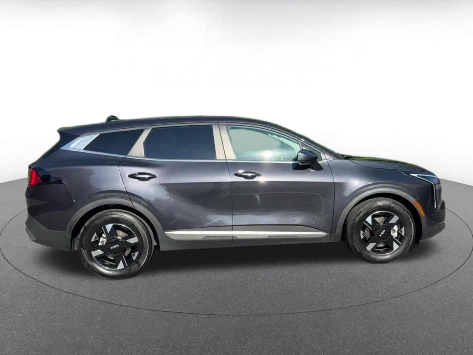 Used 2026 Kia Sportage LX FWD image 15
