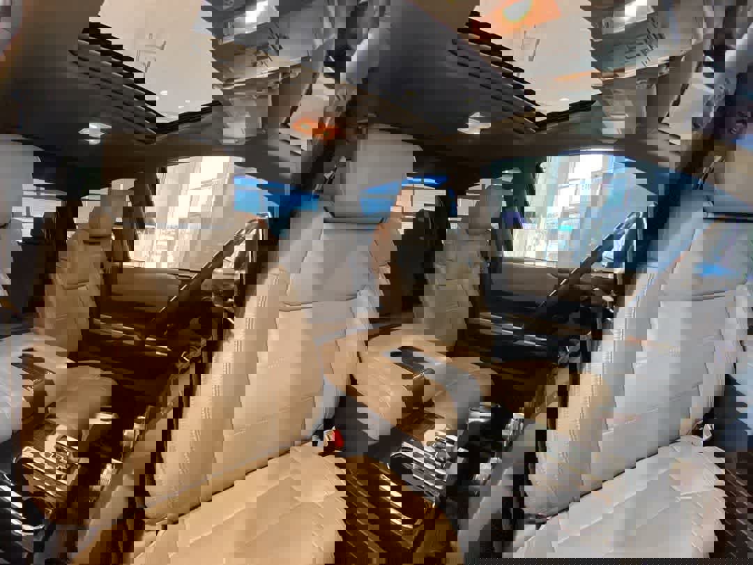 Used 2017 Toyota Tundra Limited w/ Limited Premium Package image 27