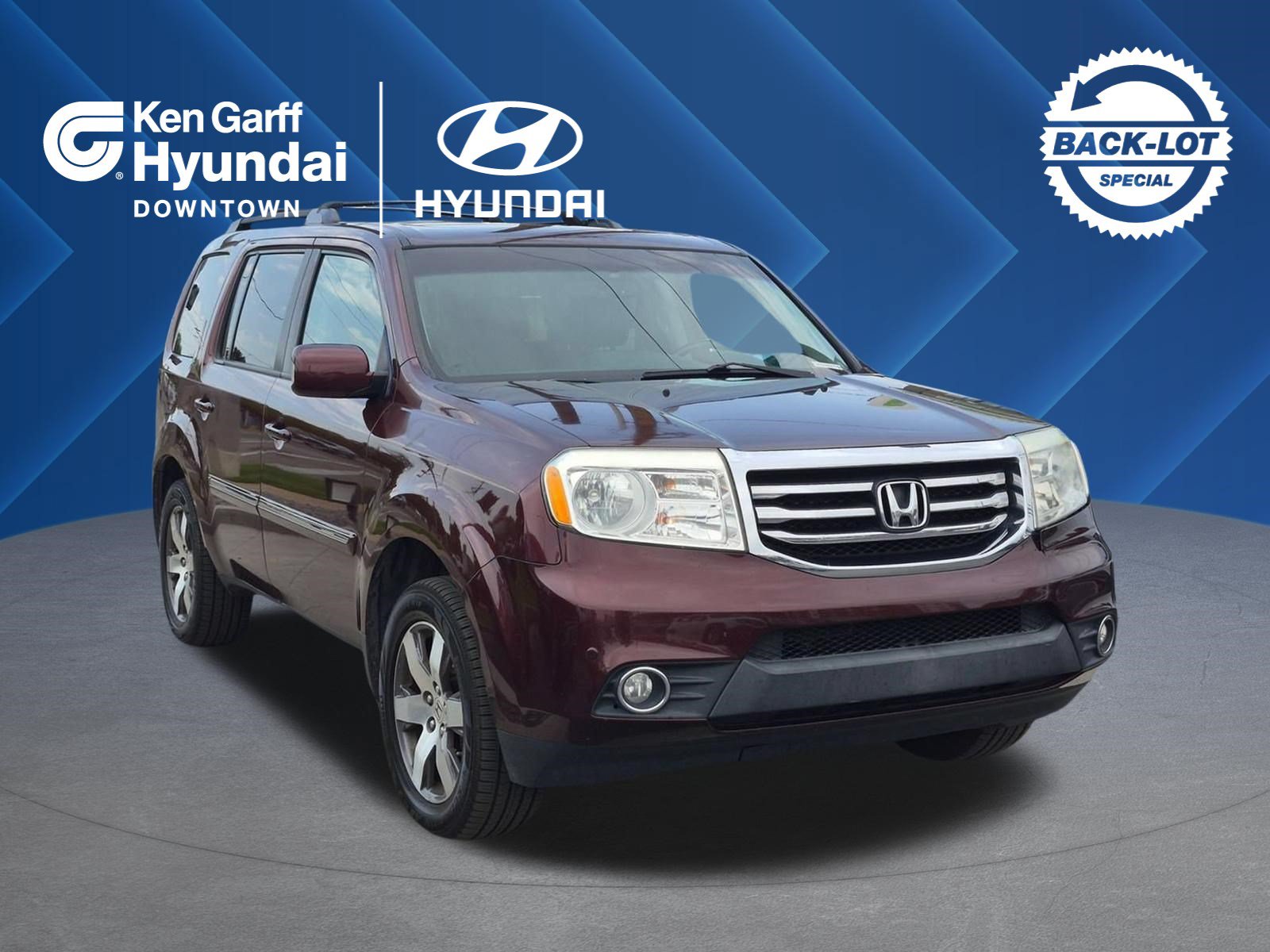 Used 2012 Honda Pilot Touring image 1