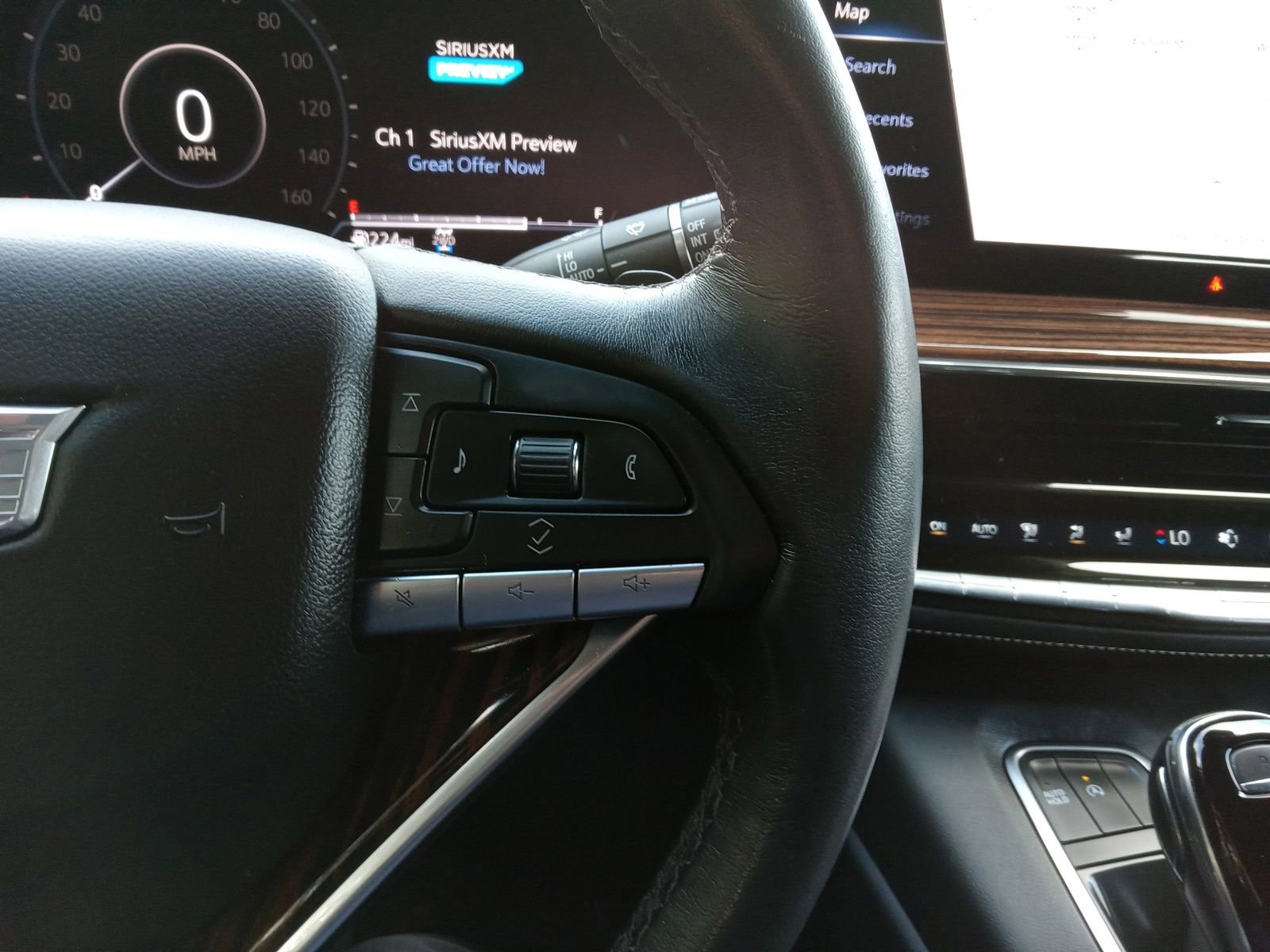 Used 2021 Cadillac Escalade ESV Luxury image 19