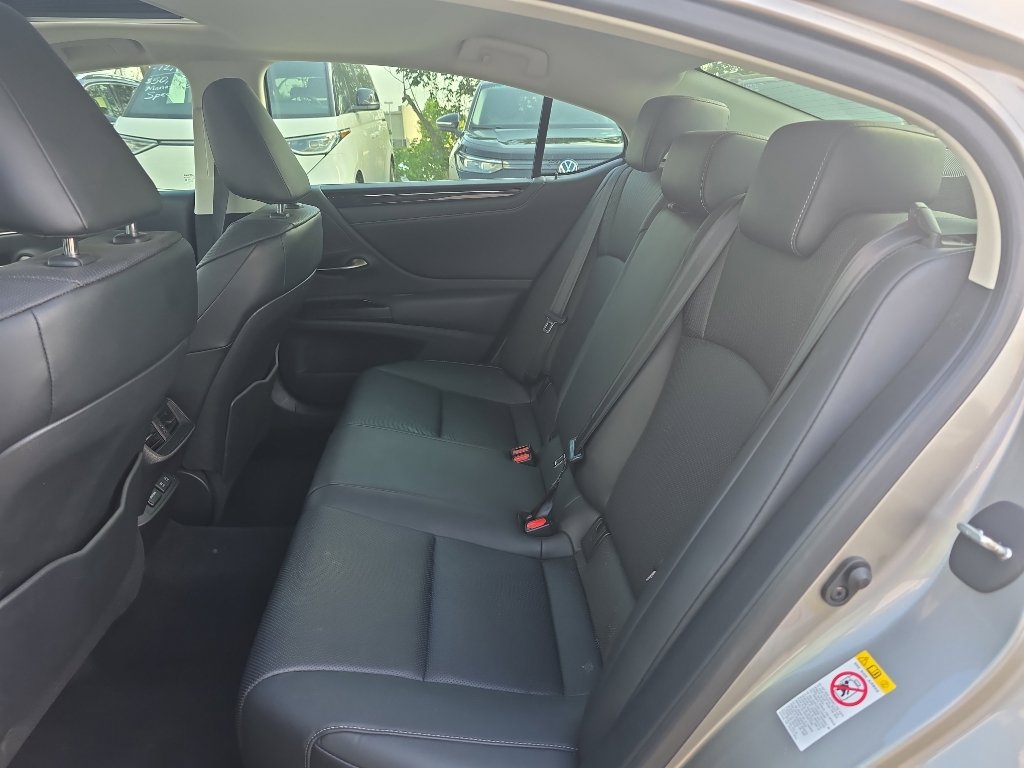 Used 2019 Lexus ES 350 w/ Premium Package FWD image 16
