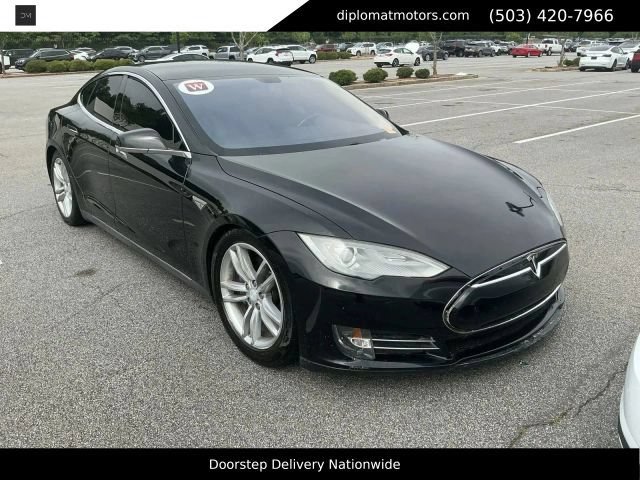 Used 2013 Tesla Model S Performance RWD image 4