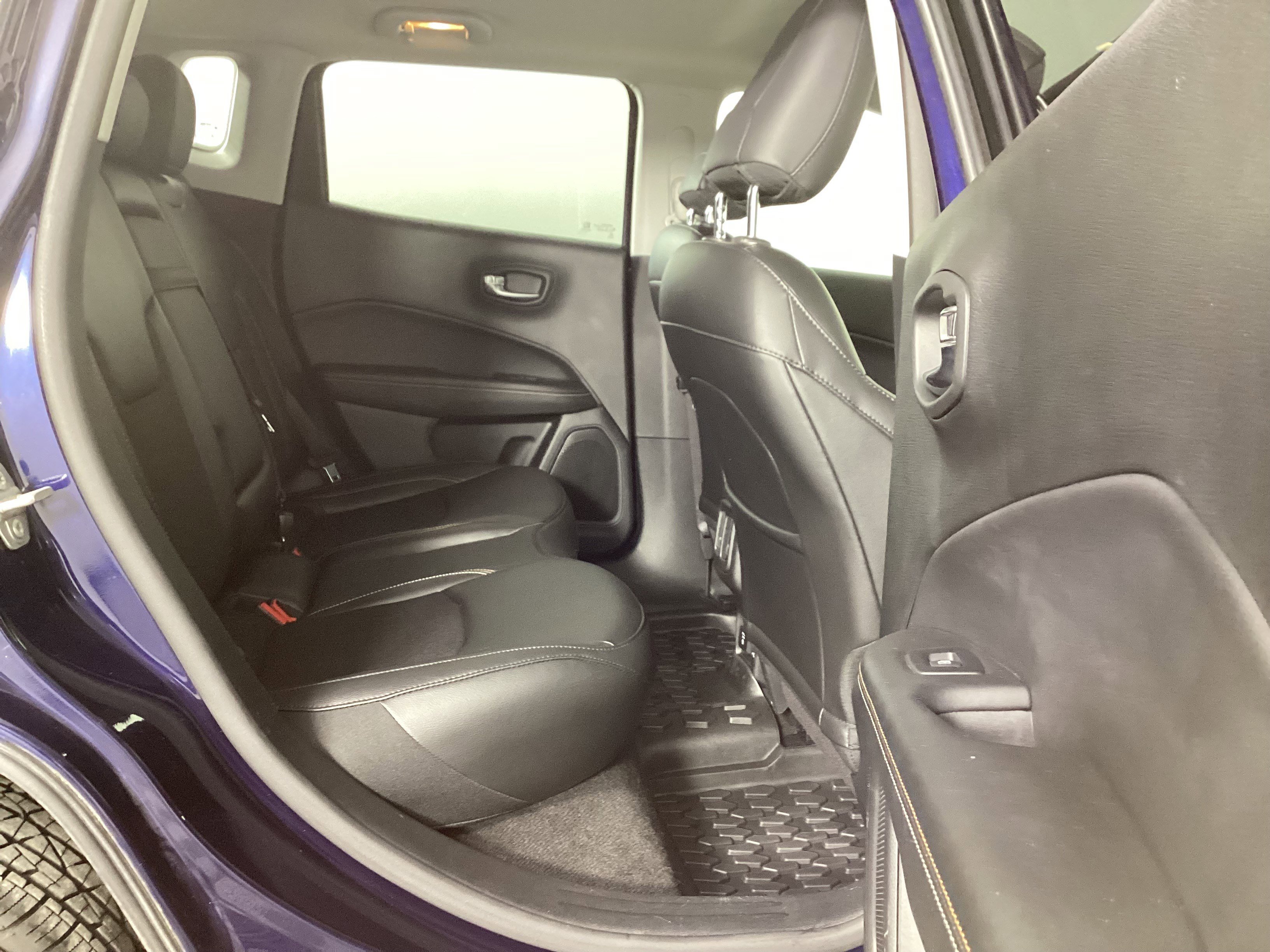 Used 2019 Jeep Compass Latitude image 24