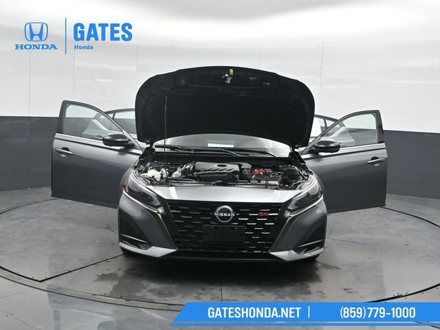 Used 2023 Nissan Altima 2.0 SR image 53