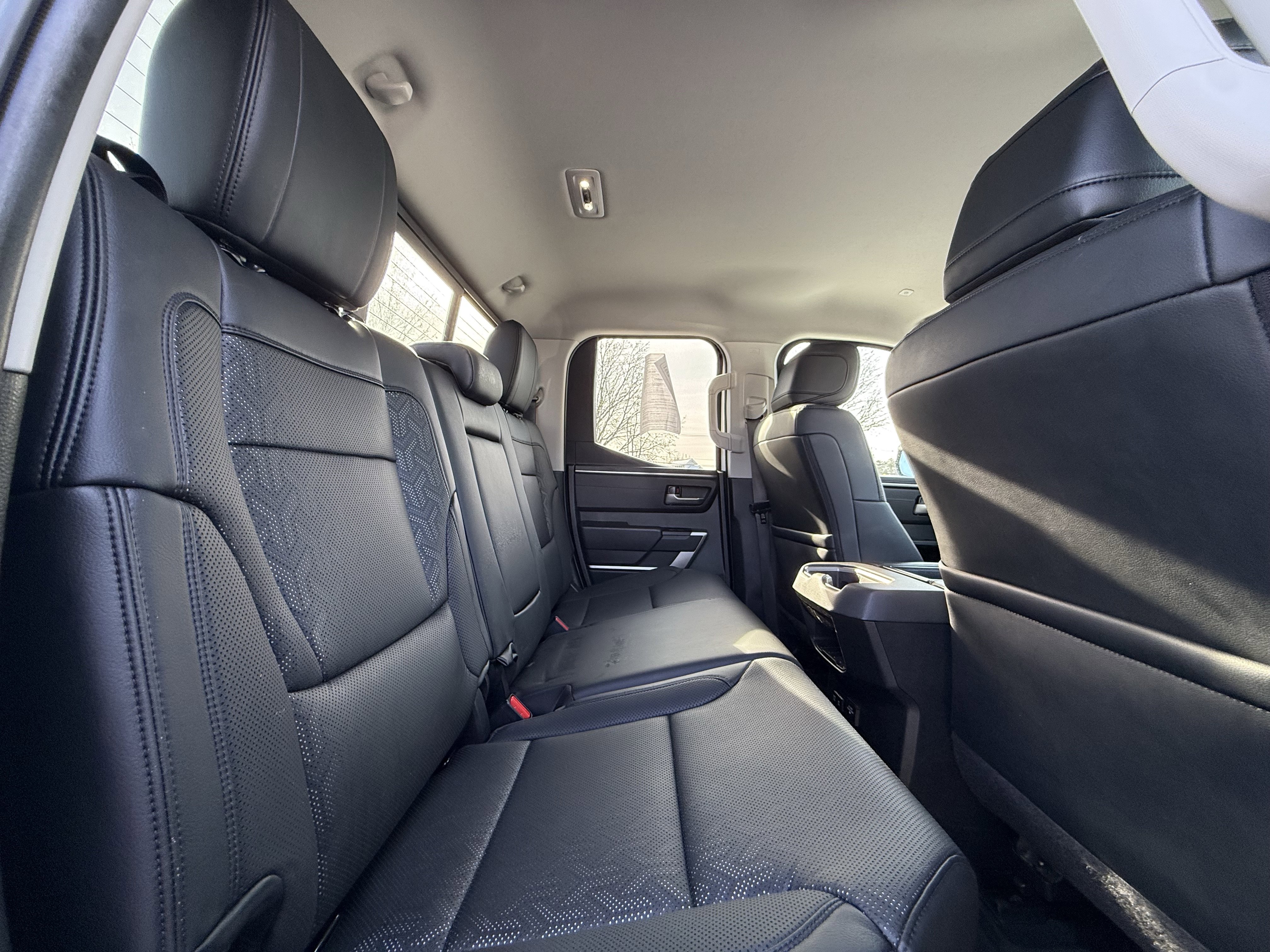 Used 2022 Toyota Tundra Limited image 35