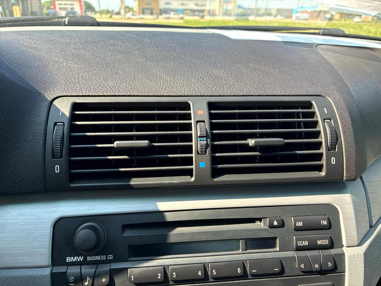 Used 2004 BMW M3 Coupe image 26