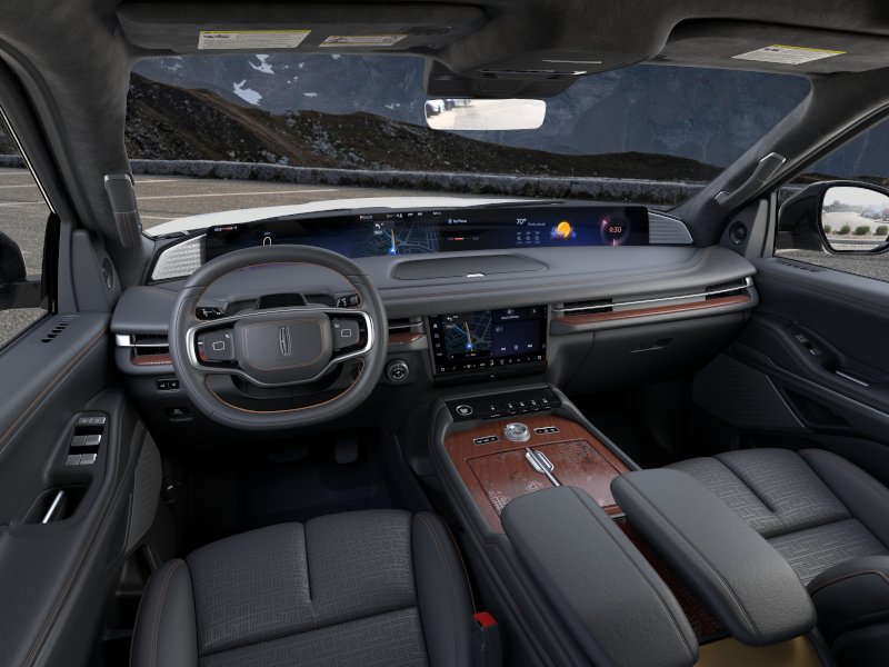 New 2026 Lincoln Navigator Black Label AWD/4WD image 9