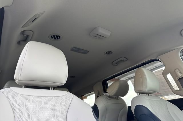 New 2026 Kia Carnival EX FWD image 20