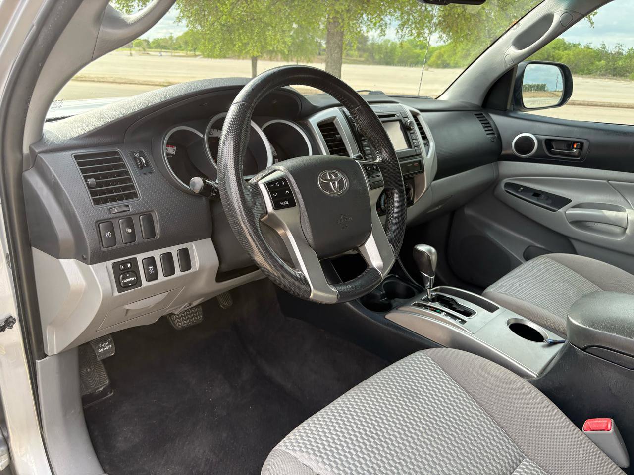 Used 2013 Toyota Tacoma PreRunner w/ SR5 Pkg image 60
