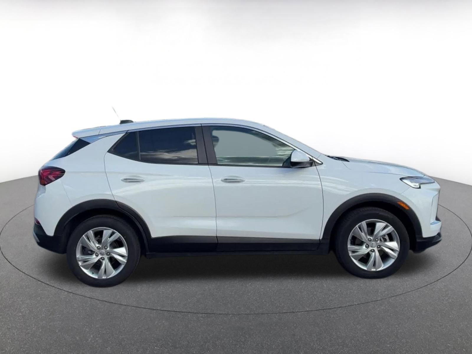 Used 2025 Buick Encore GX Preferred FWD image 16