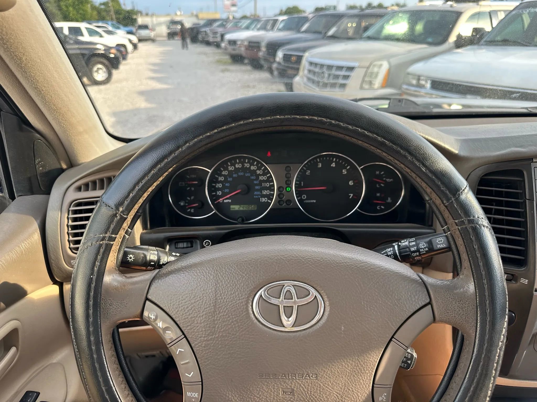Used 2003 Toyota Land Cruiser AWD/4WD image 26