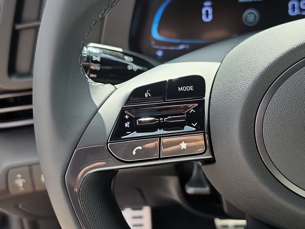 New 2026 Hyundai Elantra SEL Sport FWD image 24