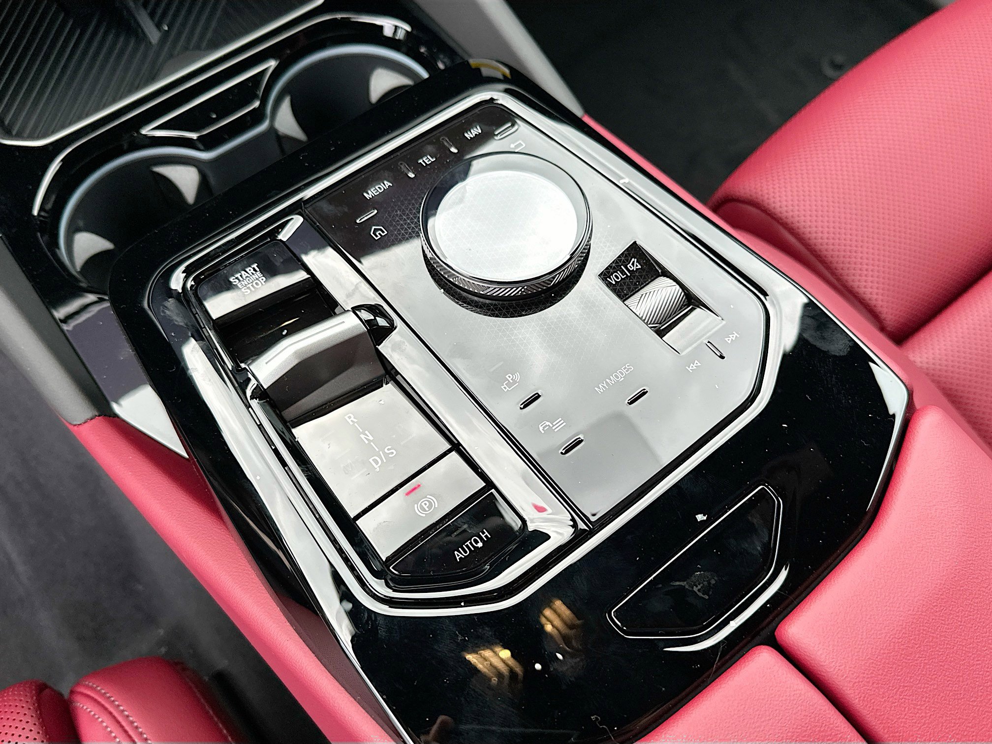 New 2025 BMW 530i image 16