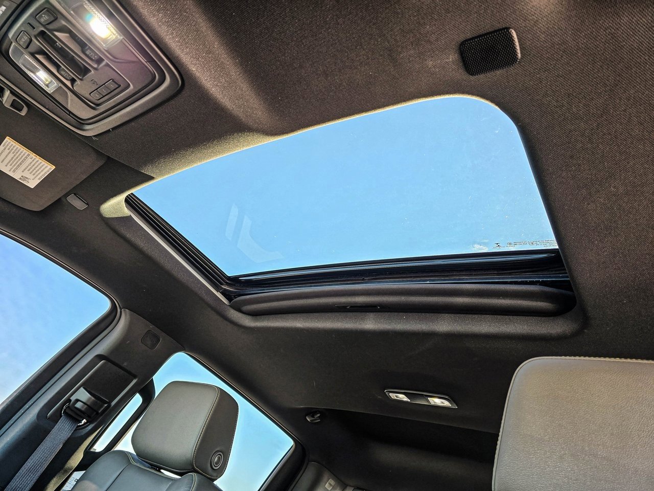 Used 2023 Chevrolet Silverado 1500 ZR2 w/ Technology Package image 29