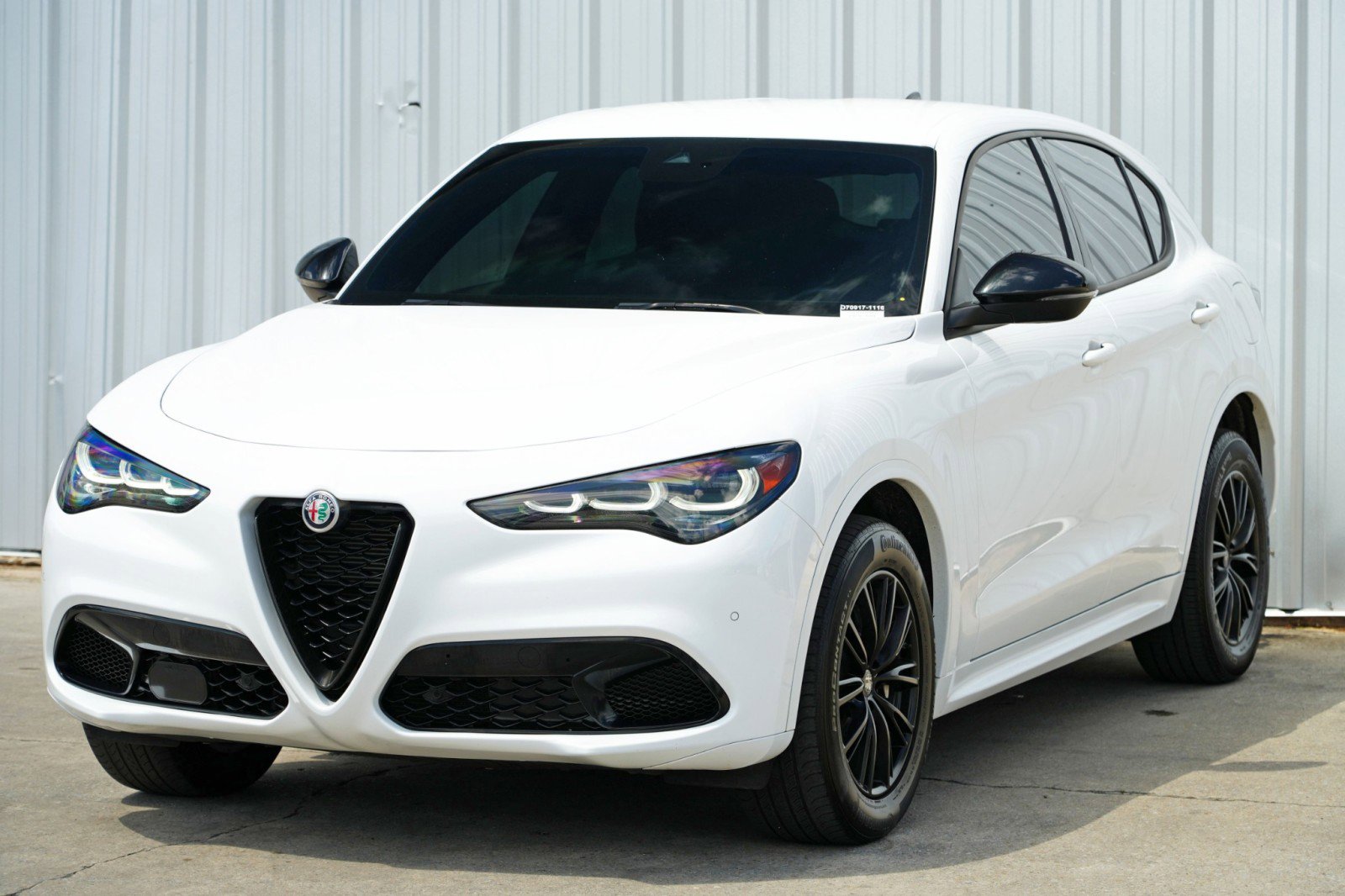 Used 2024 Alfa Romeo Stelvio Sprint image 48