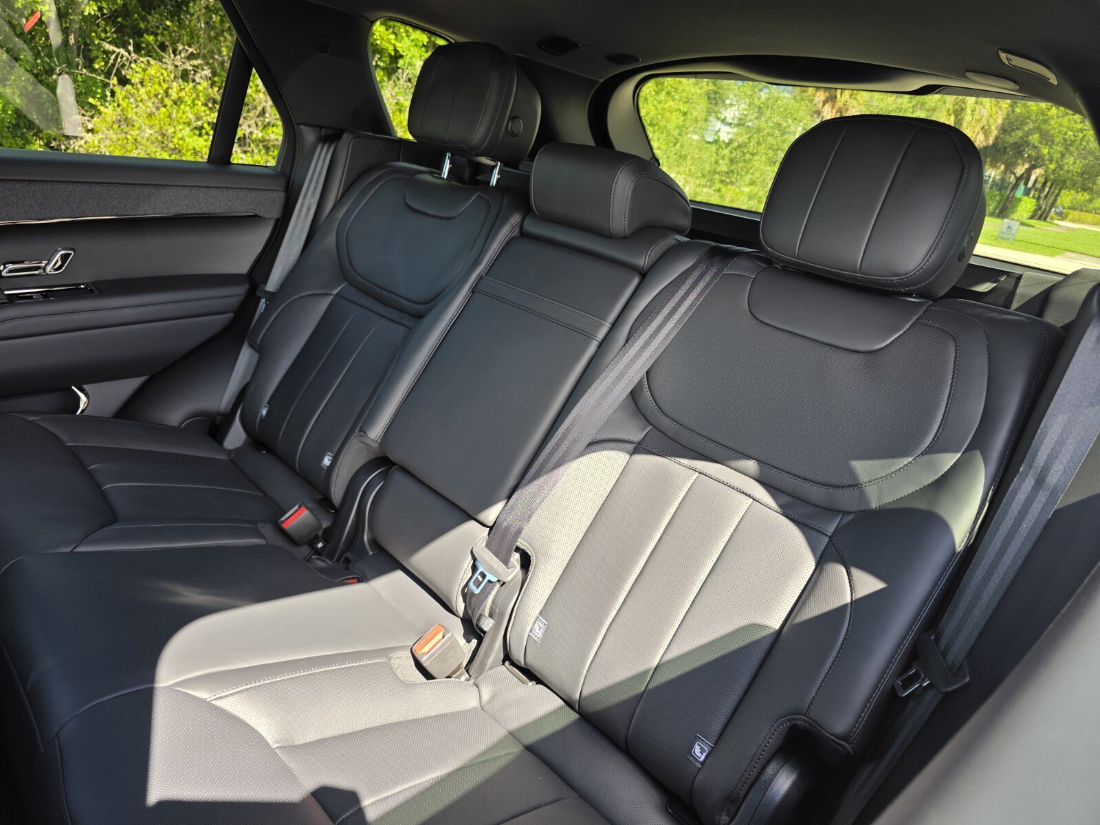 New 2026 Land Rover Range Rover Sport Dynamic SE AWD/4WD image 13