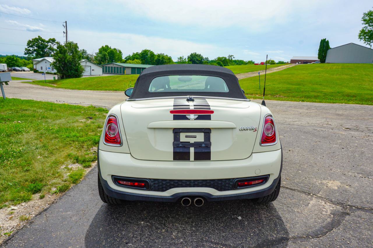 Used 2014 MINI Cooper Roadster S FWD image 4