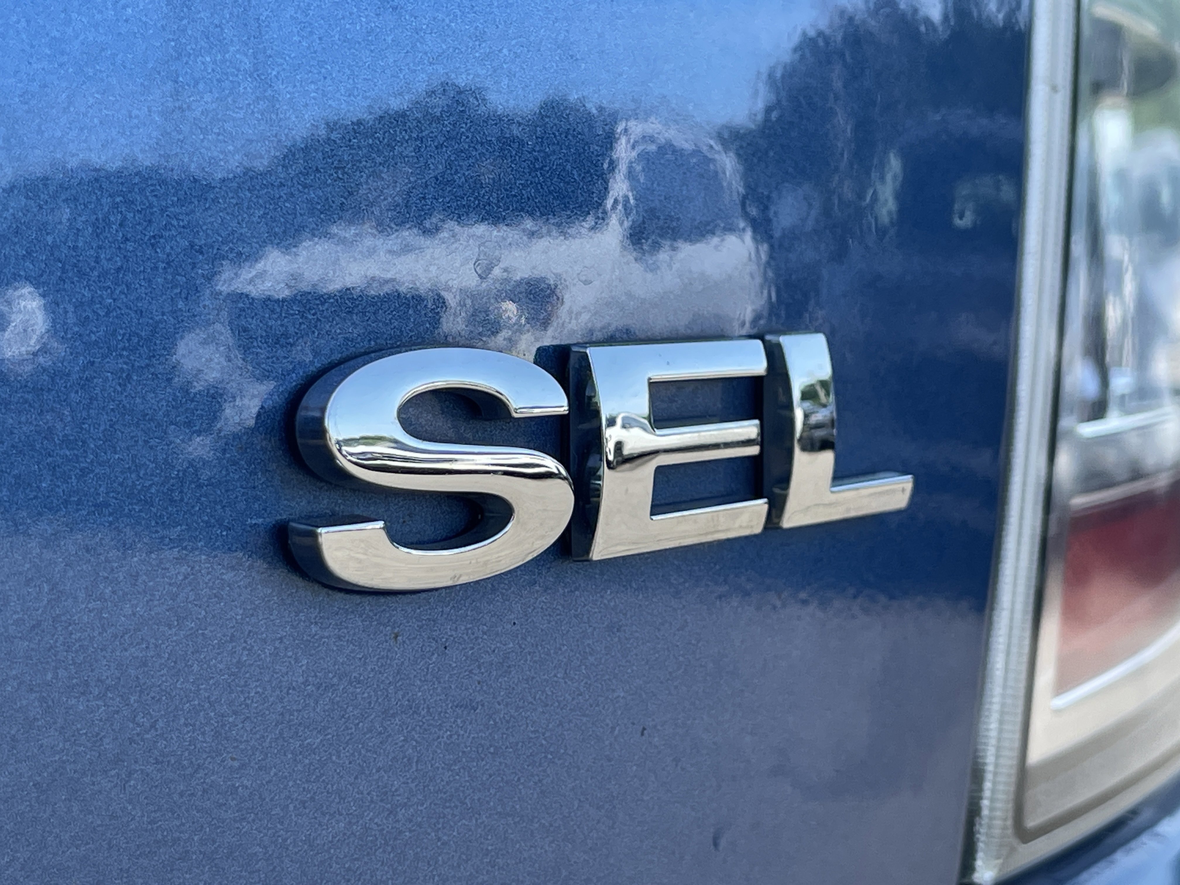 Used 2009 Ford Edge SEL FWD image 28