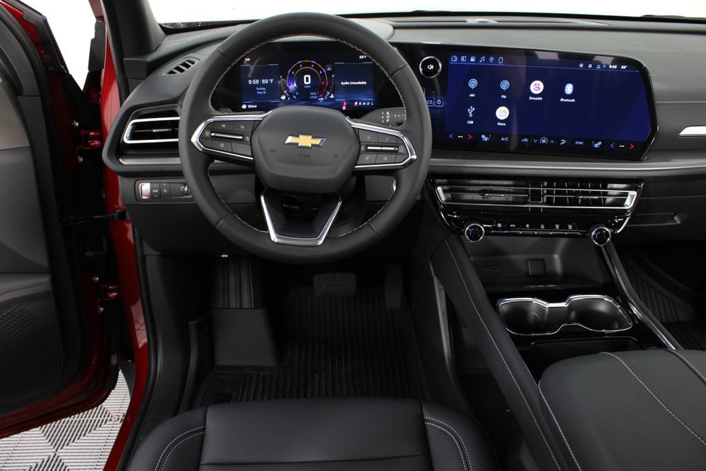 New 2026 Chevrolet Traverse LT w/ LPO, Floor Liner Package FWD image 10