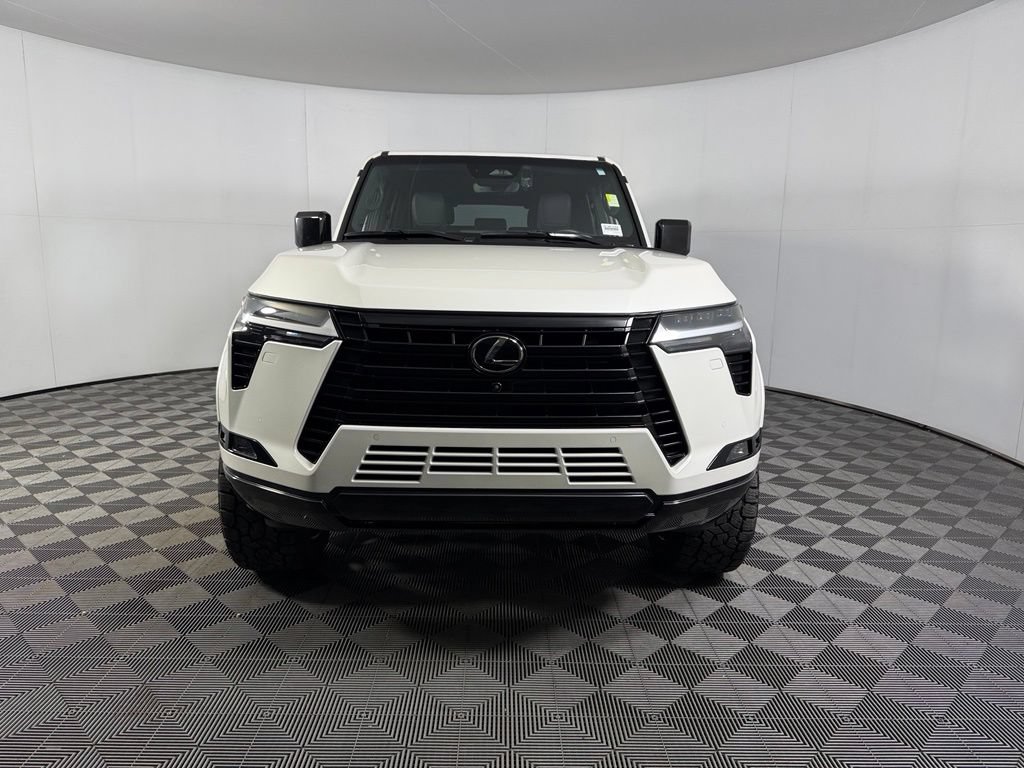 Used 2024 Lexus GX 550 w/ Accessory Package (2T) AWD/4WD image 5