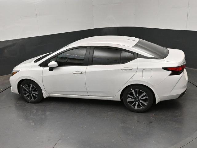 New 2025 Nissan Versa SV w/ Trunk Package FWD image 21