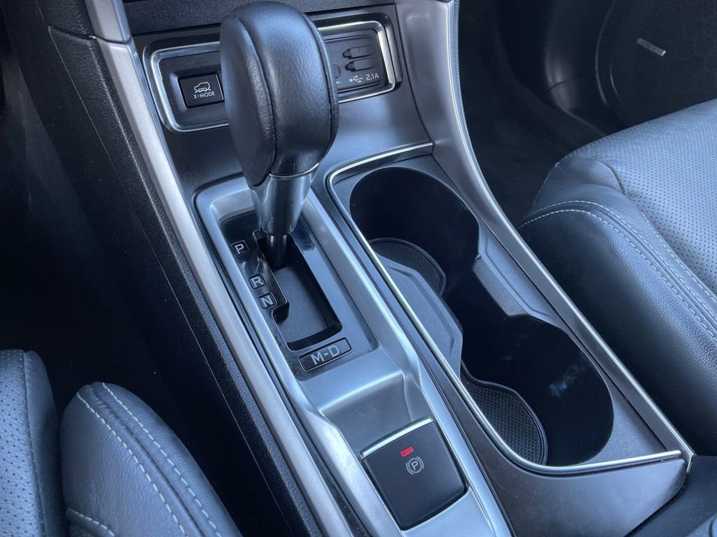 Used 2022 Subaru Ascent Limited w/ Technology Package image 29