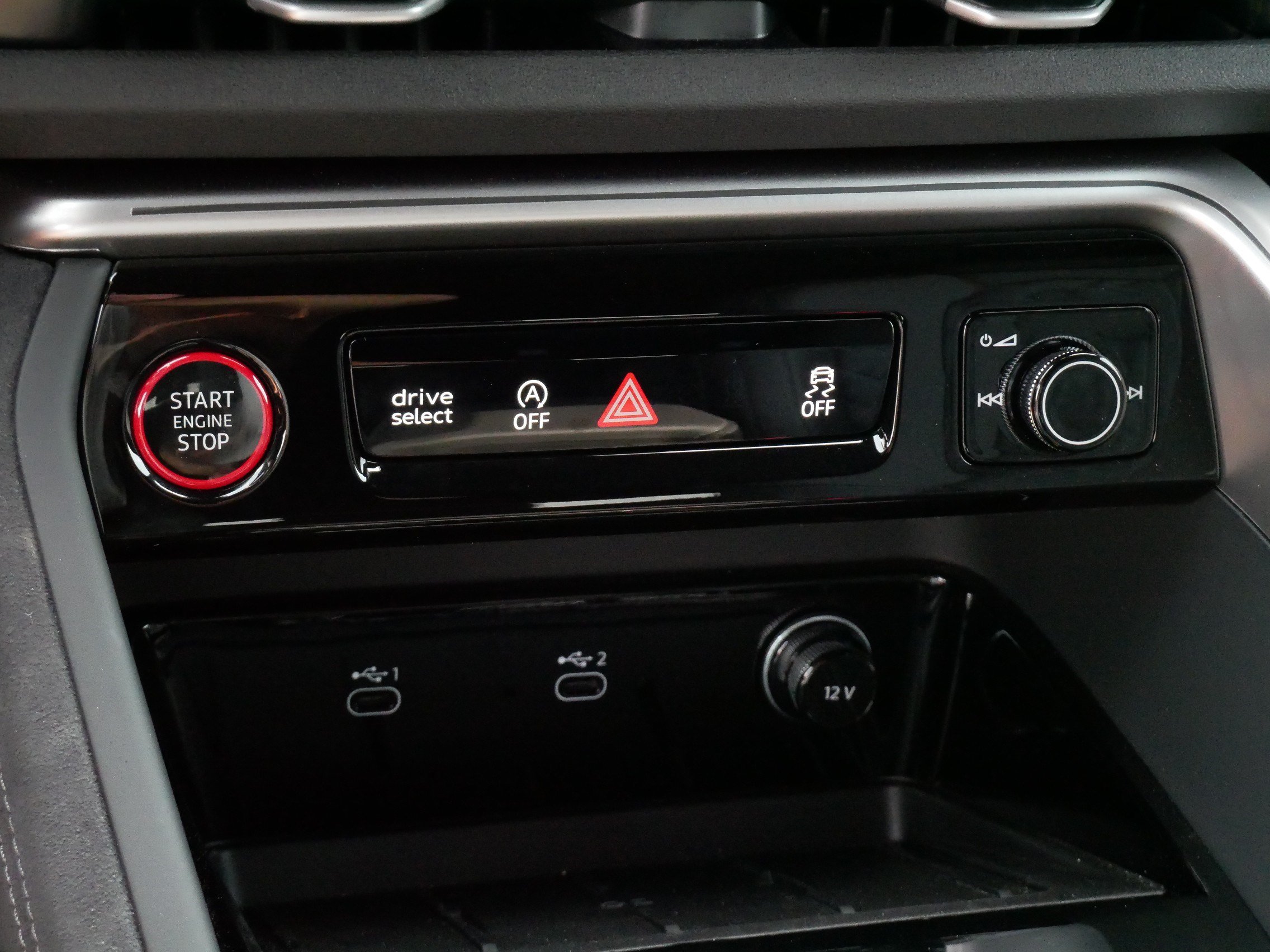 Used 2026 Audi SQ5 Premium Plus AWD/4WD image 23