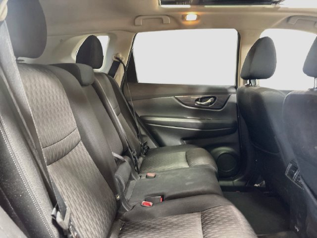 Used 2019 Nissan Rogue SV w/ Sun & Sound Touring Package AWD/4WD image 21
