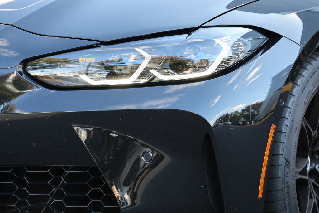 Used 2023 BMW M4 xDrive Competition AWD/4WD image 7