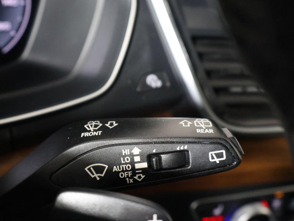 Used 2023 Audi Q5 2.0T Premium Plus AWD/4WD image 46