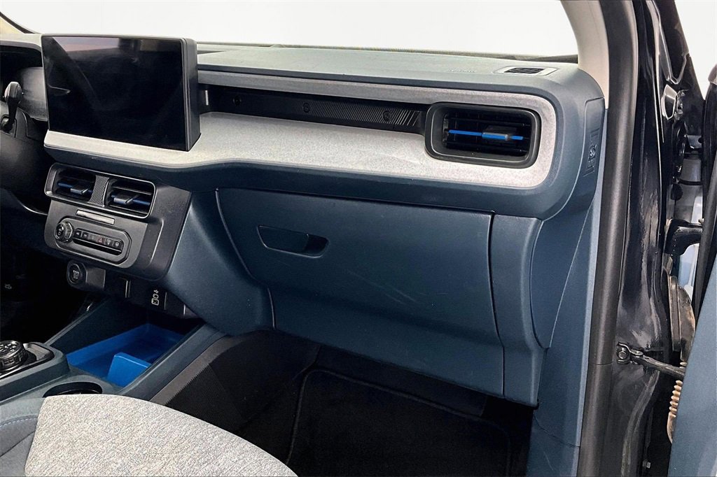 Used 2025 Ford Maverick XLT w/ Equipment Group 302A image 17