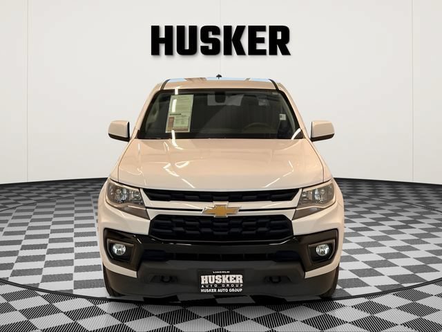 Used 2021 Chevrolet Colorado LT w/ LT Convenience Package AWD/4WD image 3