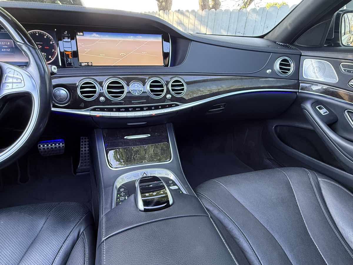 Used 2015 Mercedes-Benz S 550 Sedan image 17
