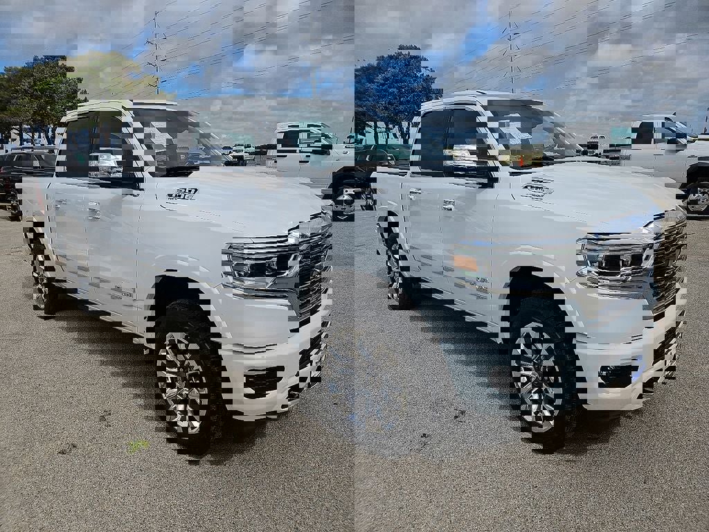 Used 2021 RAM 1500 Limited AWD/4WD image 10