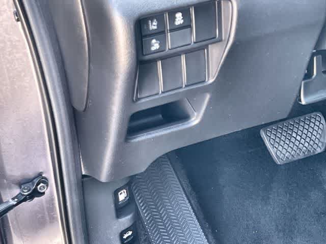 Used 2021 Honda CR-V EX image 29