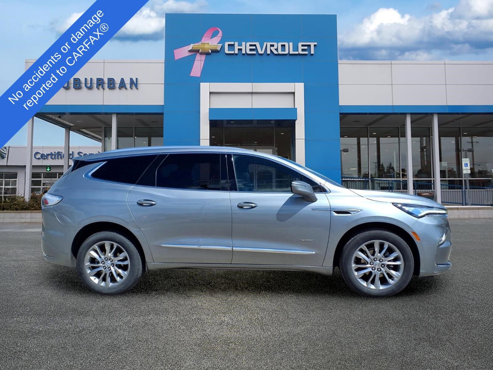 Used 2024 Buick Enclave Avenir w/ Avenir Technology Package AWD/4WD image 4